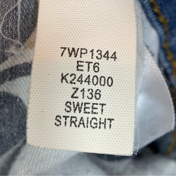 Lucky Brand Jeans Sweet Straight - Picture 9 of 10